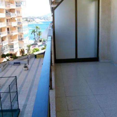 Bright In With Sea View And Shared Pool Calpe